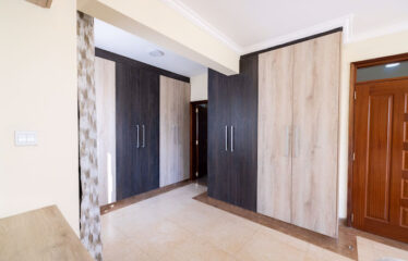 3 bedroom all en-suite